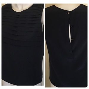 CHANEL SLEEVELESS SILK BLOUSE